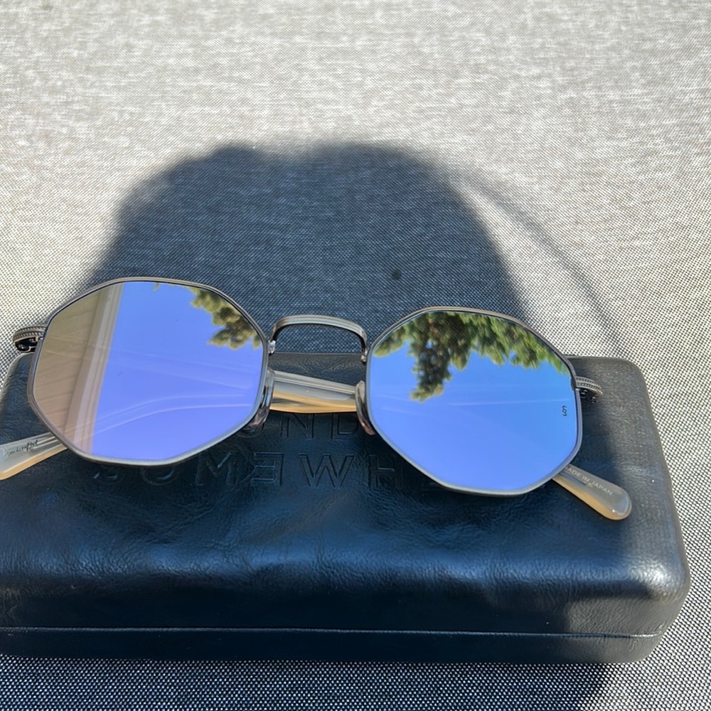Sunday somewhere sunnies